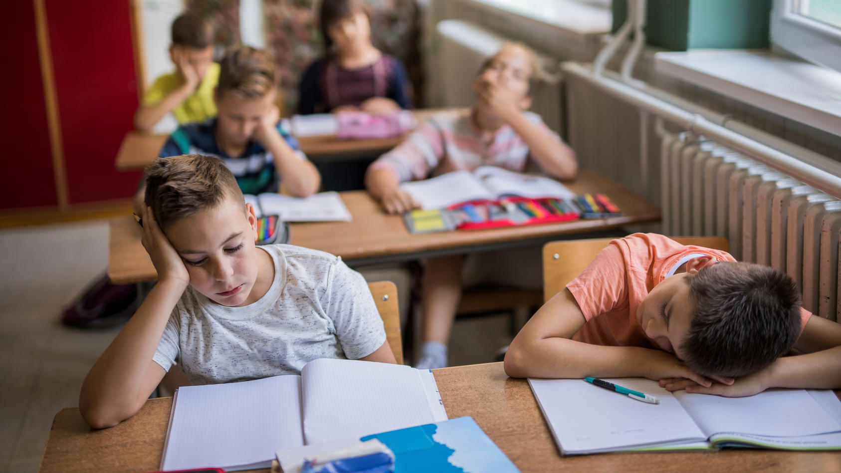 Schüler warten sehnsüchtig auf Hitzefrei.