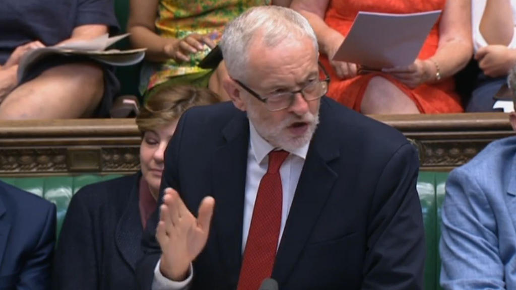 09.07.2018, Großbritannien, London: Jeremy Corbyn, Parteivorsitzender der britischen Labour-Partei, spricht im britischen Unterhaus über den Brexit-Plan der britischen Premierministerin May. (Bestmögliche Qualität) Foto: Pa/PA Wire/dpa - ACHTUNG: Nur