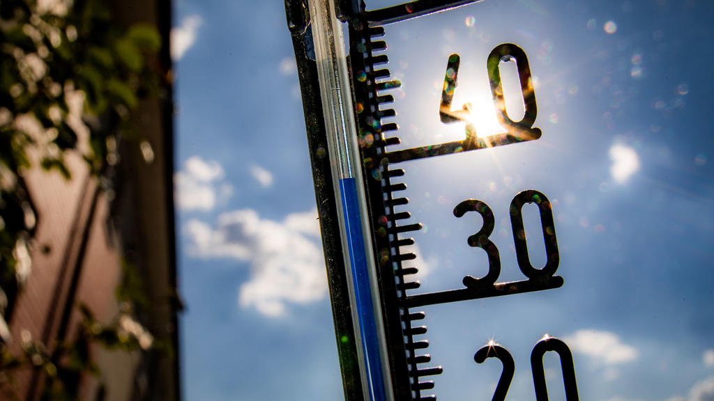 Für Werte bis an die 40 Grad wird es nicht reichen. Aber hochsommerlich wird es ganz bestimmt.