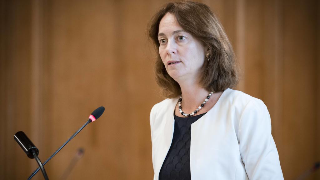 Bundesjustizministerin Katarina Barley, SPD, spricht im Rahmen der Eroeffnung der Wanderausstellung Die Rosenburg öÄì Das Bundesjustizministerium im Schatten der NS-Vergangenheit im Bundesverwaltungsgericht in Leipzig, 15.08.2018. Berlin Deutschland