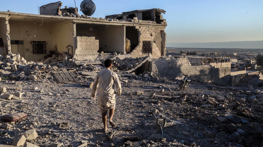 Heftige Luftangriffe in Idlib