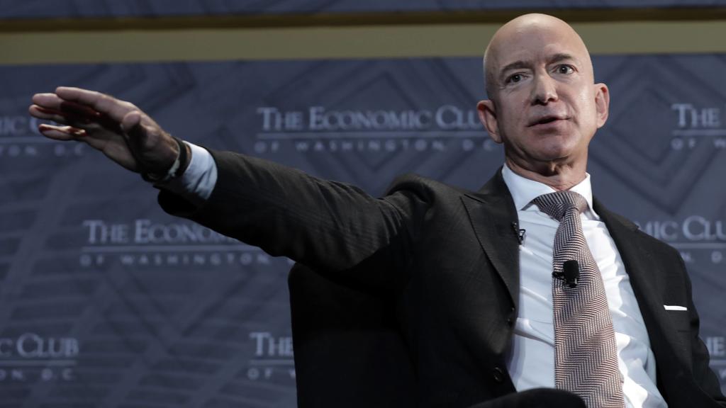 Jeff Bezos, CEO and Founder, Amazon speaks at The Economic Club Milestone Celebration Dinner in Washington on September 13, 2018. PUBLICATIONxINxGERxSUIxAUTxHUNxONLY WAPG2018091306 YURIxGRIPAS