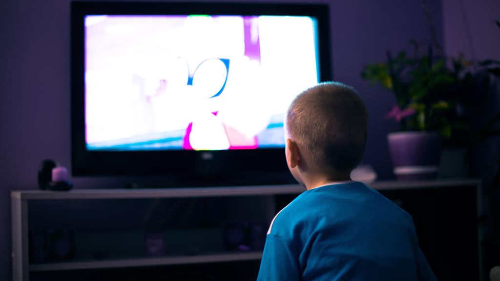 Fernseher schlecht für die Augen