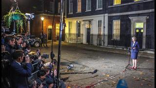 . 14/11/2018. London, United Kingdom. Downing Street. The Prime Minister Theresa May makes a statement in Downing Street following an extensive Cabinet Meeting inside Number 10 on the proposed Brexit deal. PUBLICATIONxINxGERxSUIxAUTxHUNxONLY xMartynxWheatleyx/xi-Imagesx IIM-18855-0003  