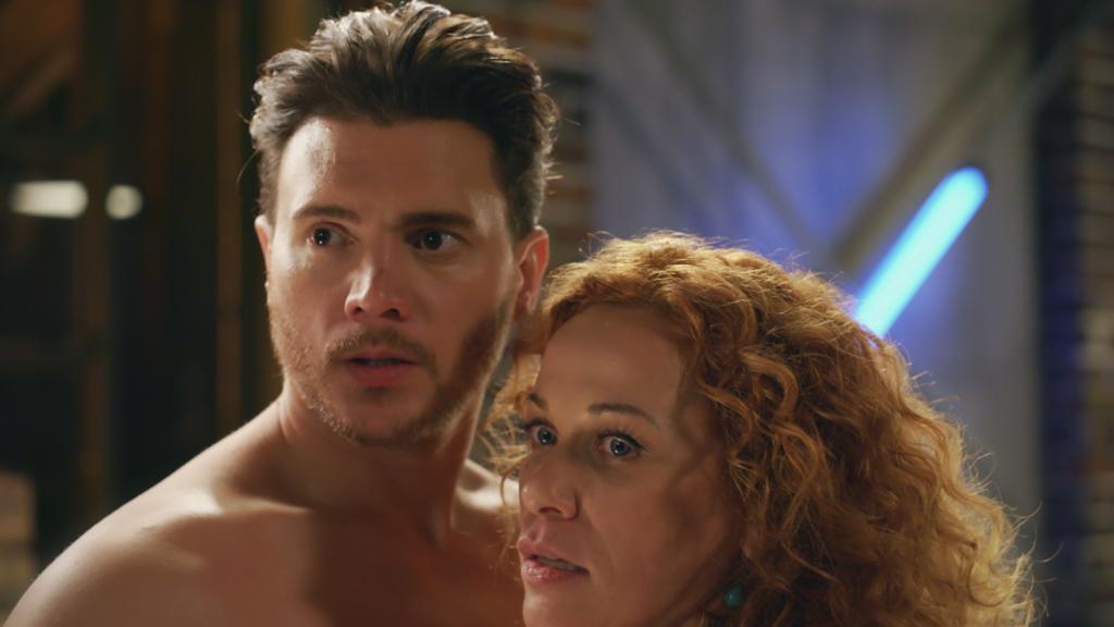 AWZ: Ronny und Brigitte werden beim Sex unterbrochen.
