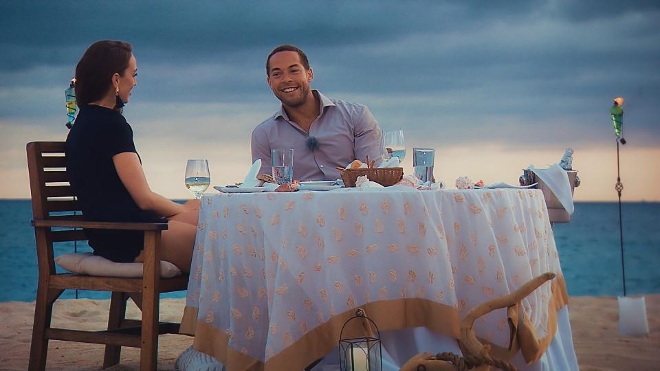 Christina und Andrej verstehen sich beim Einzeldate richtig gut.
