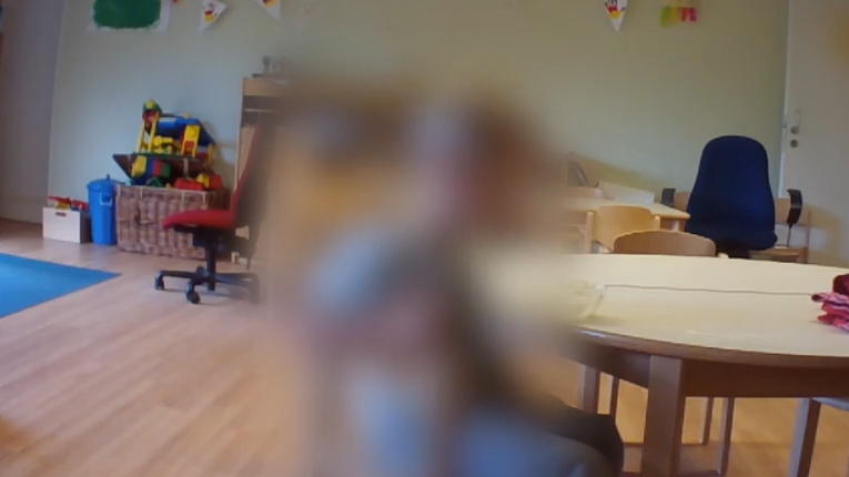 undercover-aufnahmen-schockierende-methoden-in-kita-gefilmt