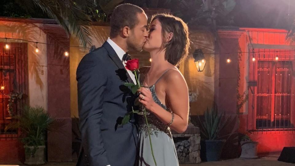 Total in love: Jenny und Bachelor Andrej haben sich verliebt.