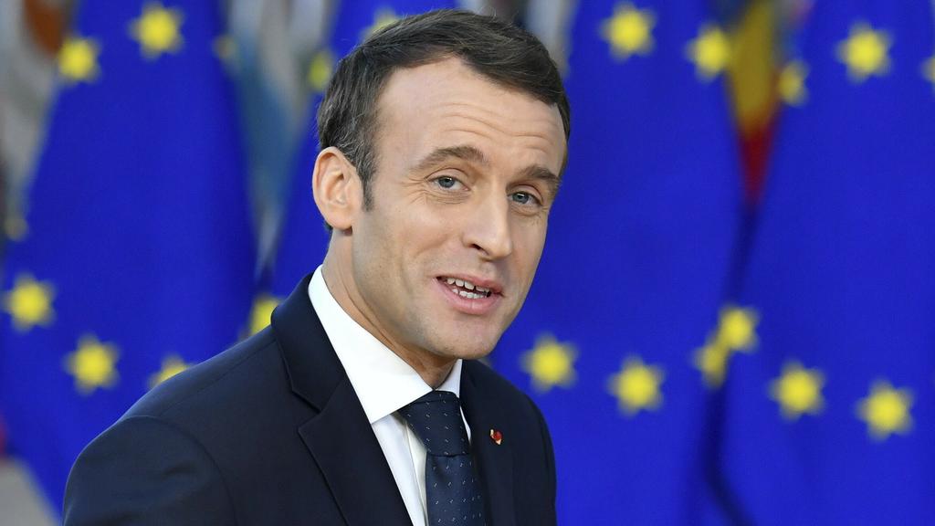 ARCHIV - 13.12.2018, Belgien, Brussels: Emmanuel Macron, Präsident von Frankreich, kommt zu einem EU-Gipfel. Mit seinem leidenschaftlichen Appell für einen «Neubeginn» in Europa hat Frankreichs Präsident Emmanuel Macron für Aufsehen gesorgt. In einem