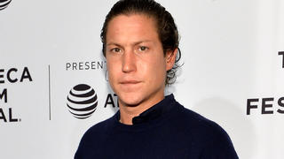 Vito Schnabel küsst nach Heidi Klum wieder ein deutsches Model.