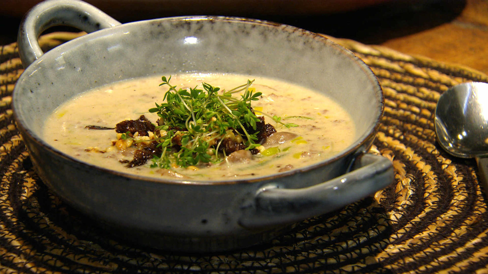 Kase Lauch Suppe Mit Hack Das Rezept Aus Essen Trinken Fur Jeden