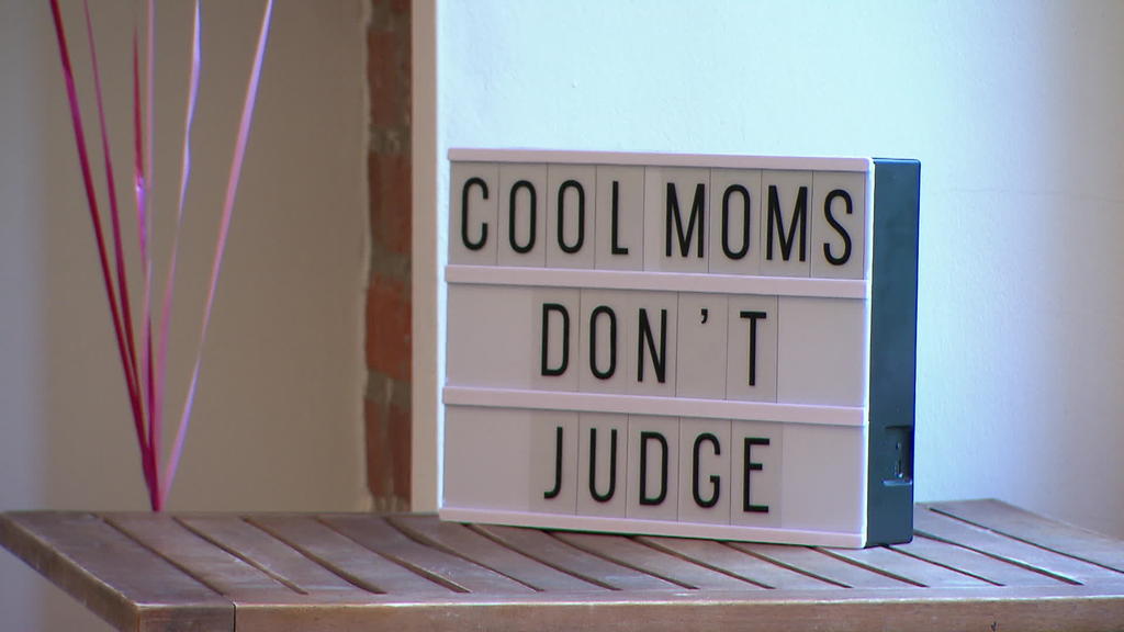 Cool Mums Don't Judge