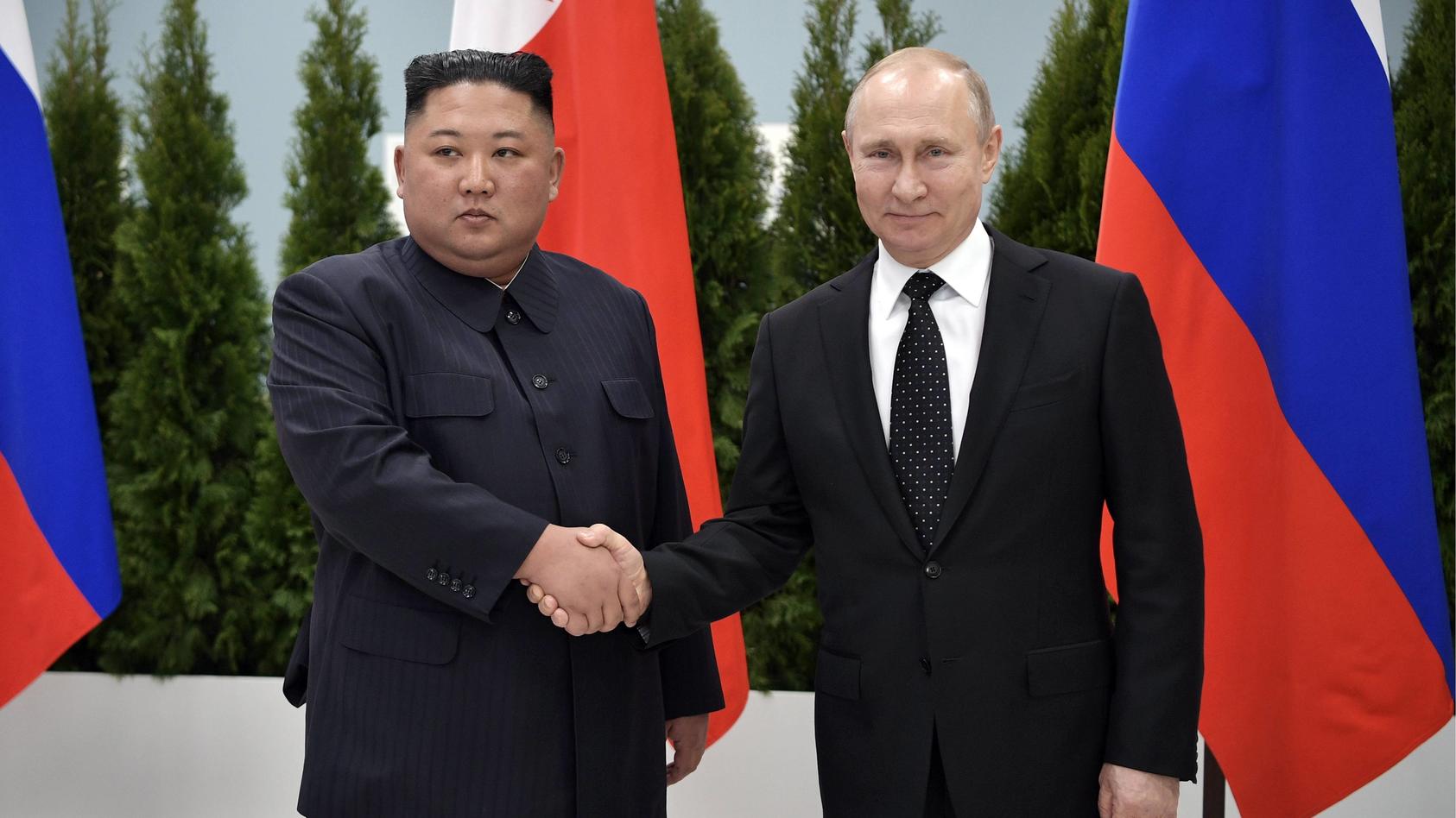 Kim Jong Un Trifft Wladimir Putin In Russland: Vier-Augen-Gespräch War ...