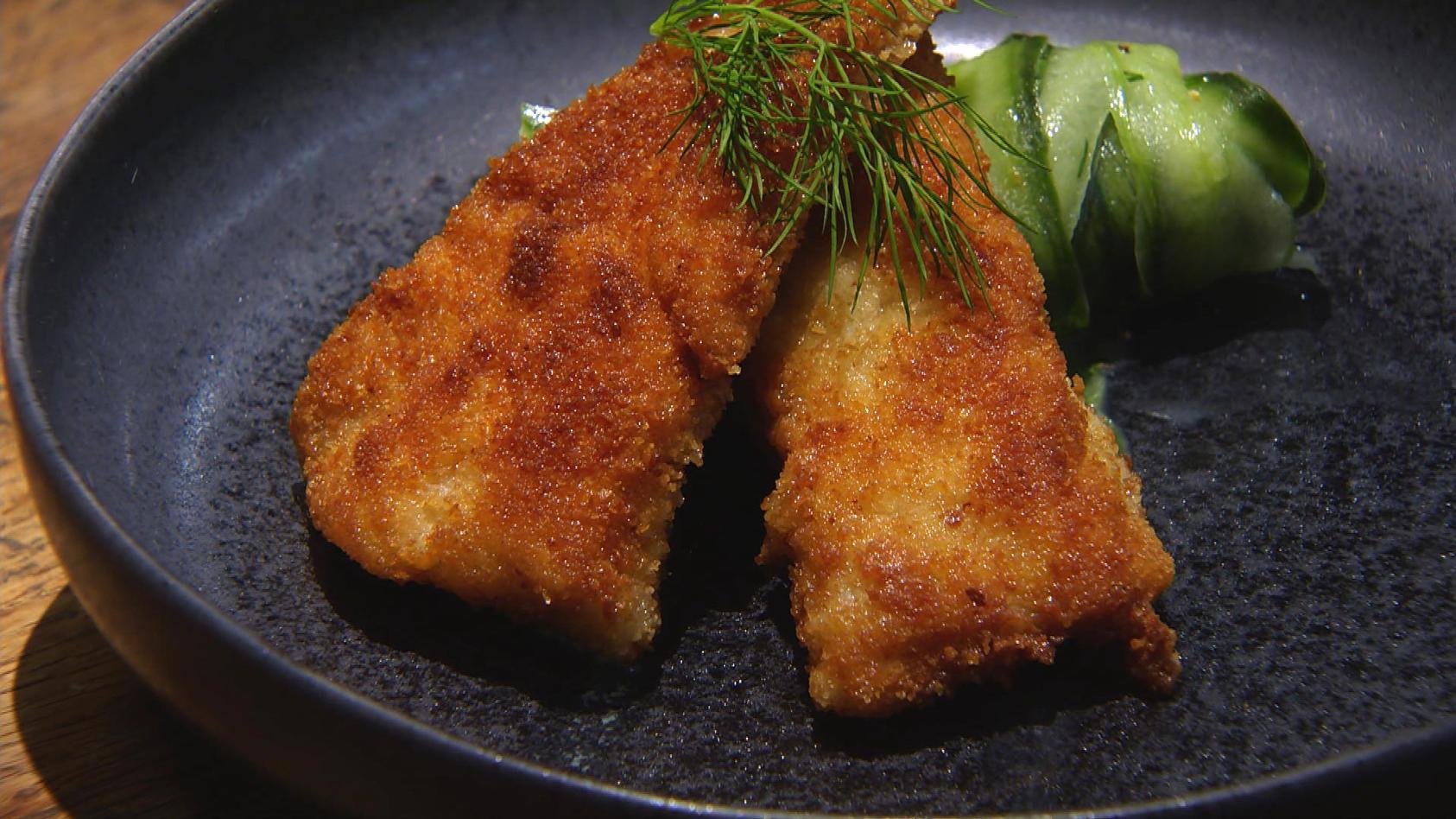 Riesen-Fischstäbchen mit Gurkensalat: Hauptgericht von Ronny Loll