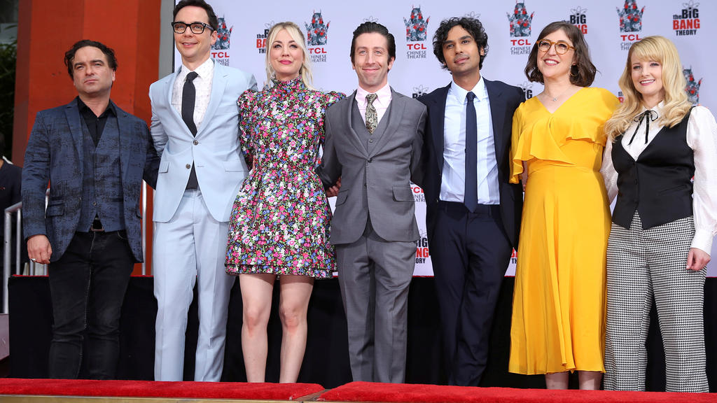 Johnny Galecki, Jim Parsons, Kaley Cuoco, Simon Helberg, Kunal Nayyar, Mayim Bialik and Melissa Rauch sind der Cast von "The Big Bang Theory"
