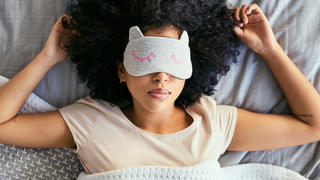 die perfekte Schlafmaske finden