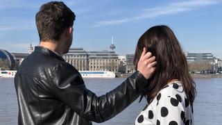 Kolumnistin Tina Tinderina sucht per Dating-App einen Freund