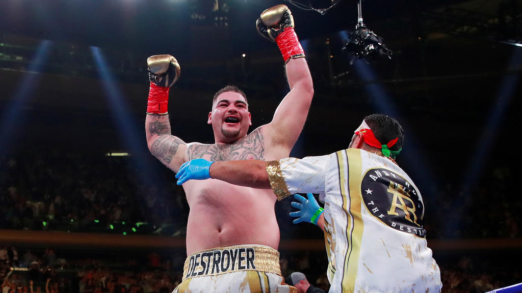 Boxing - Anthony Joshua v Andy Ruiz Jr - WBA Super, IBF, WBO & IBO World Heavyweight Titles - Madison Square Garden, New York, United States - June 1, 2019 Andy Ruiz Jr celebrates winning the fight Action Images via Reuters/Andrew Couldridge