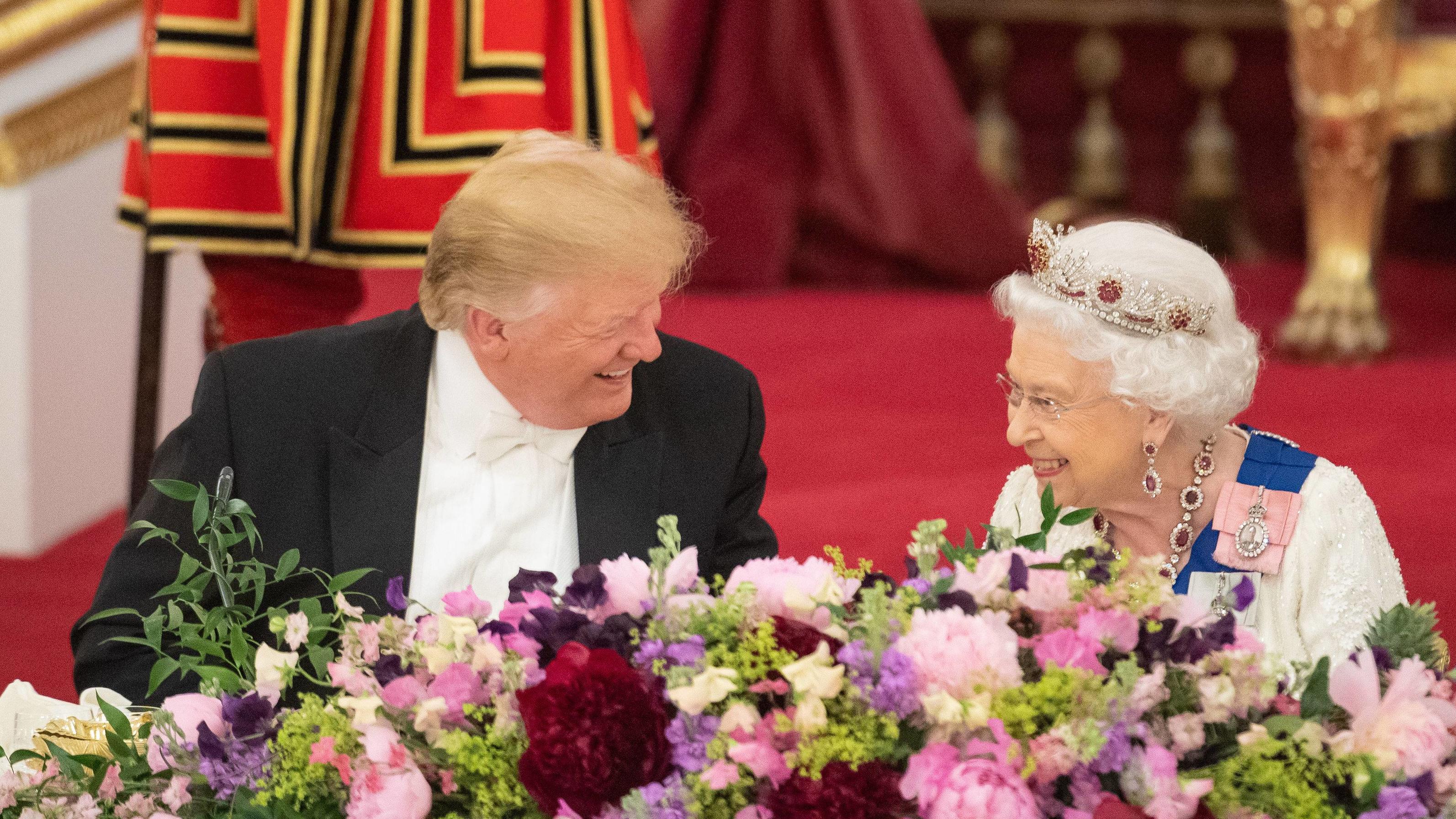 . 03/06/2019. London, United Kingdom. Queen Elizabeth II and President Trump at a State Banquet at Buckingham Palace in London on the first day of the PresidentÕs State Visit to the UK PUBLICATIONxINxGERxSUIxAUTxHUNxONLY xi-Imagesx/xPoolx IIM-19752-0