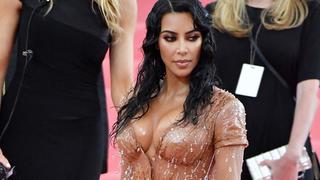 Kim Kardashian West: Body-Make-up gegen Schuppenflechte