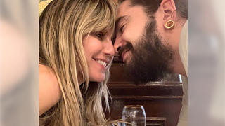 Heidi Klum und Tom Kaulitz turteln im Pariser Restaurant.