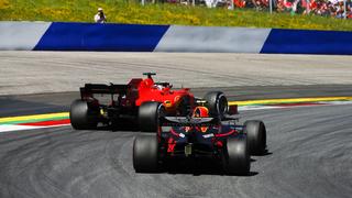 2019 Austrian GP RED BULL RING, AUSTRIA - JUNE 30: Charles Leclerc, Ferrari SF90 and Max Verstappen, Red Bull Racing RB15 battle during the Austrian GP at Red Bull Ring on June 30, 2019 in Red Bull Ring, Austria. (Photo by Andy Hone / LAT Images) Images) PUBLICATIONxINxGERxSUIxAUTxHUNxONLY _ONZ3031  