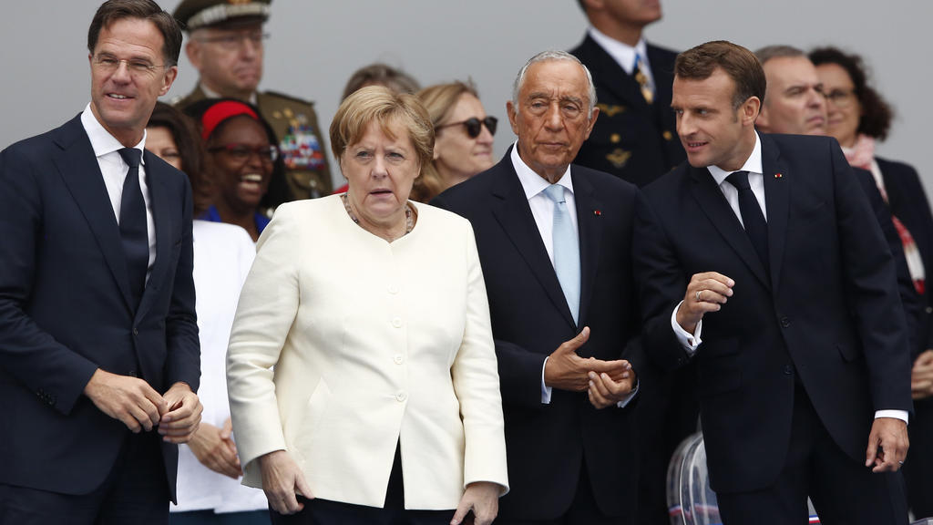 Bundeskanzlerin Angela Merkel in Paris