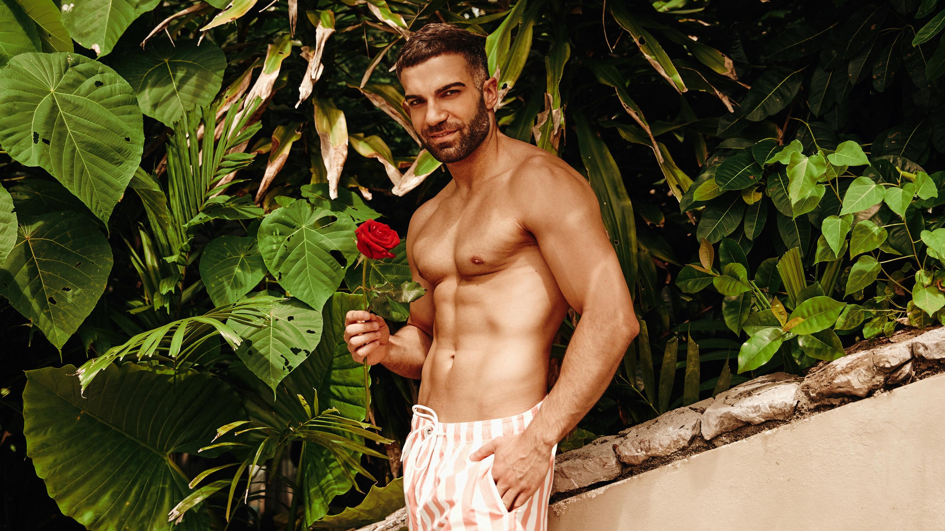 Rafi ist Kandidat bei "Bachelor in Paradise" 2019.