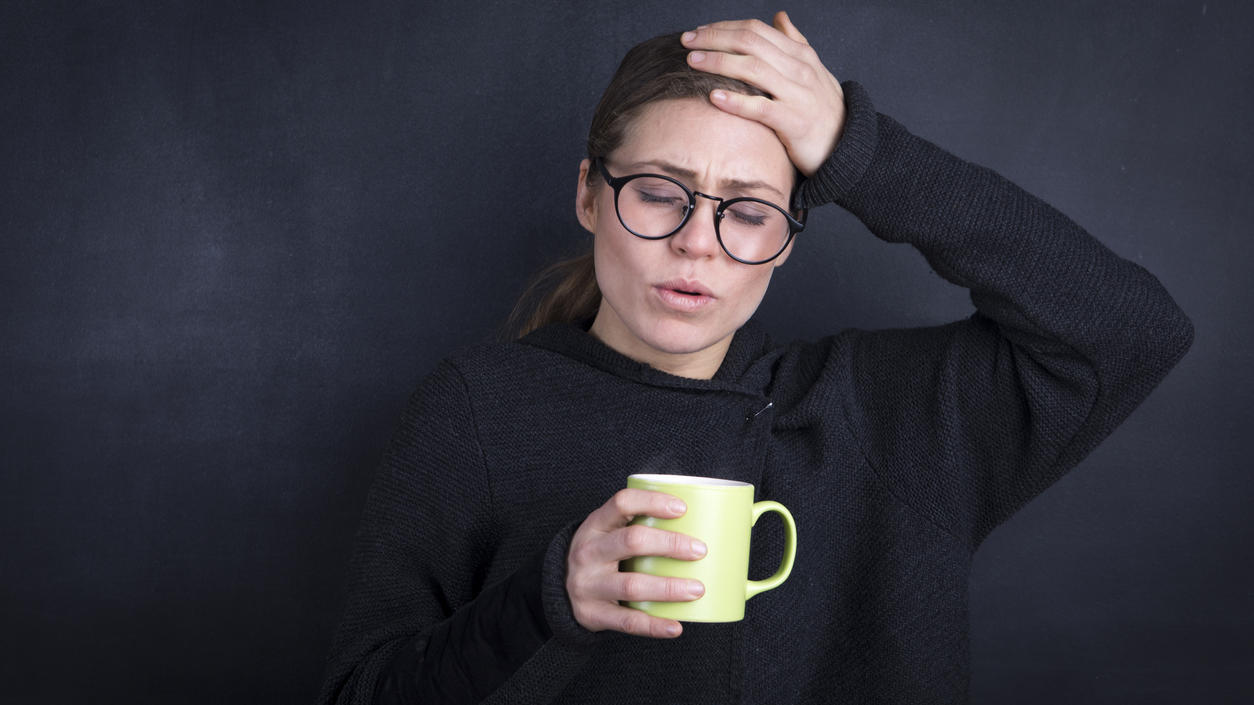 Migräne kann durch Kaffee ausgelöst werden.