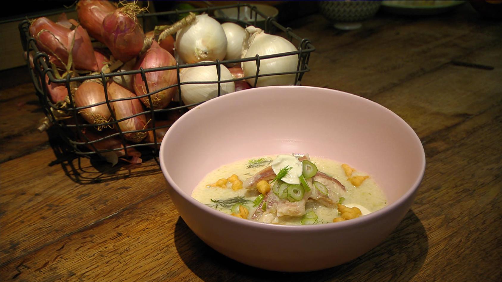 Kartoffel-Fenchel-Cremesuppe mit Forelle: Vorspeise von Meta Hiltebrand und Ronny Loll