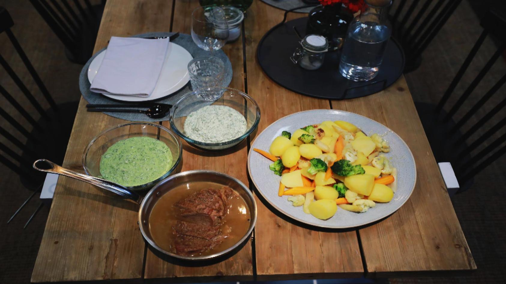 Tafelspitz mit jungem Gemüse und grüner Sauce: Hauptgericht von Andrea Schirmaier-Huber und Ronny Loll
