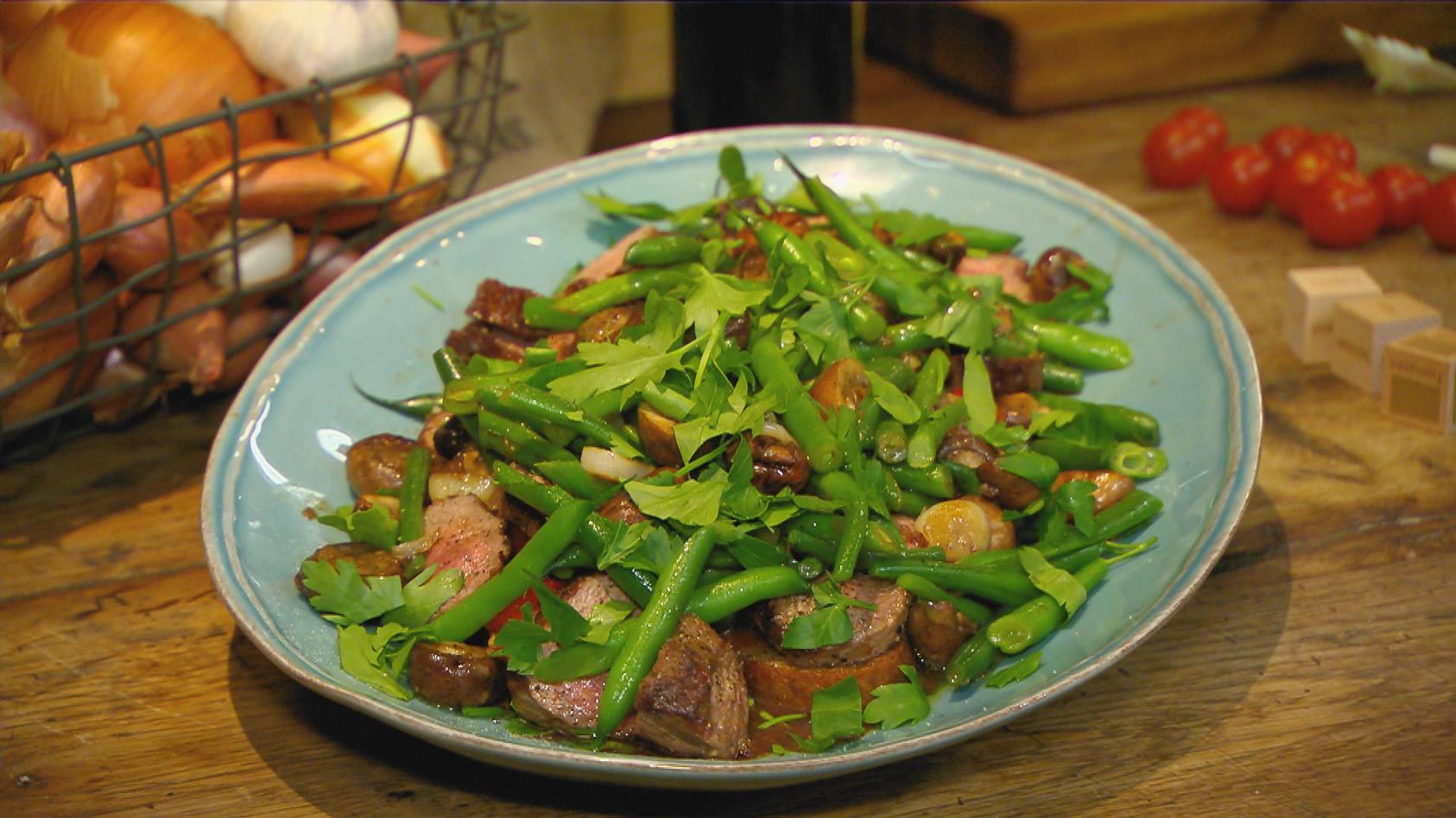 Überraschungsgericht Lämmchen im Gemüsegarten das Rezept aus "essen