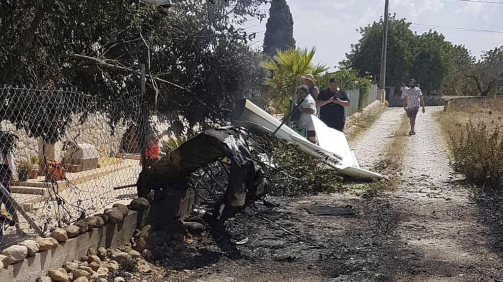 Horror-Crash von Flugzeug und Helikopter über Mallorca - sieben Tote