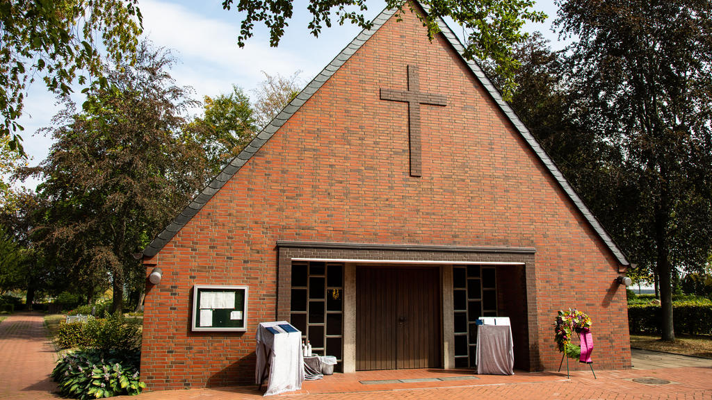Friedhofskapelle Ahlten