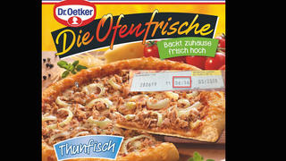 Der Lebensmittelkonzern Dr. Oetker ruft wegen möglicher Plastikteilchen auf dem Belag seine Pizzen "Die Ofenfrische – Thunfisch" zurück.