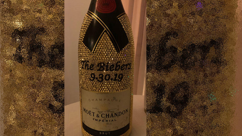 Für die Gäste der Bieber-Hochzeit gab es Champagner.
