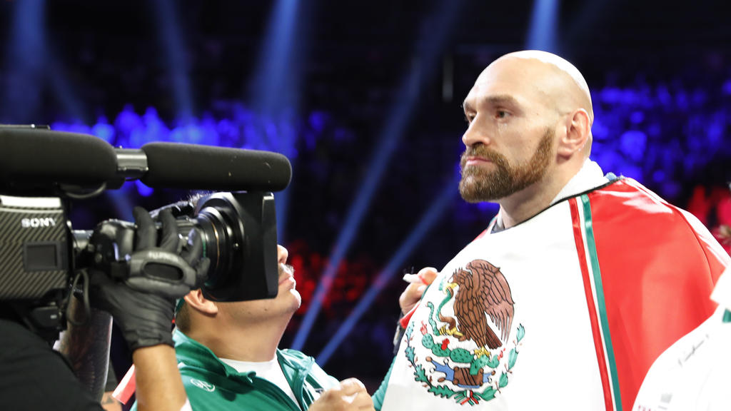 Boxing - Tyson Fury v Otto Wallin - T-Mobile Arena, Las Vegas, United States - September 14, 2019 Tyson Fury stands in the ring ahead of the fight REUTERS/Steve Marcus