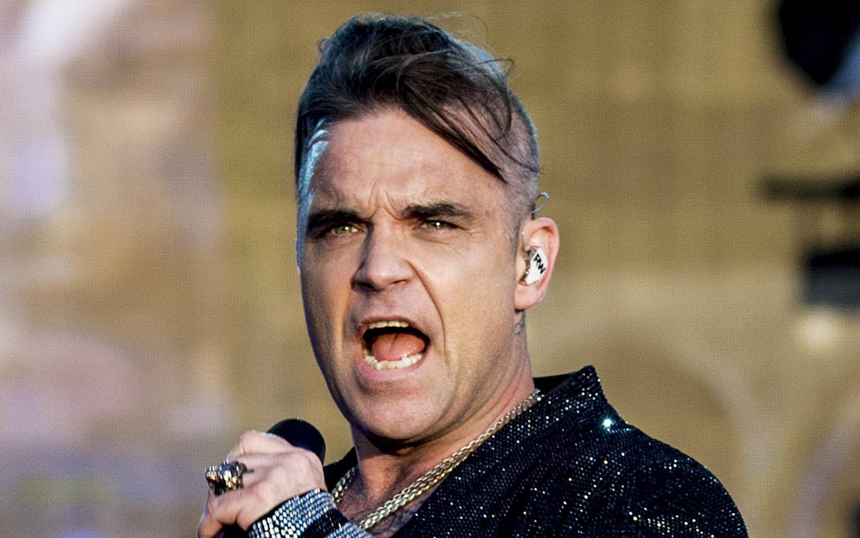 Robbie Williams: Haha, Justin Bieber, du Loser!