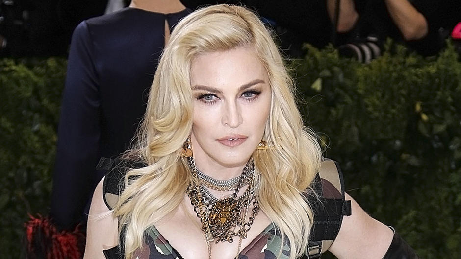 Madonna verklagt - weil Konzerte zu spät anfangen