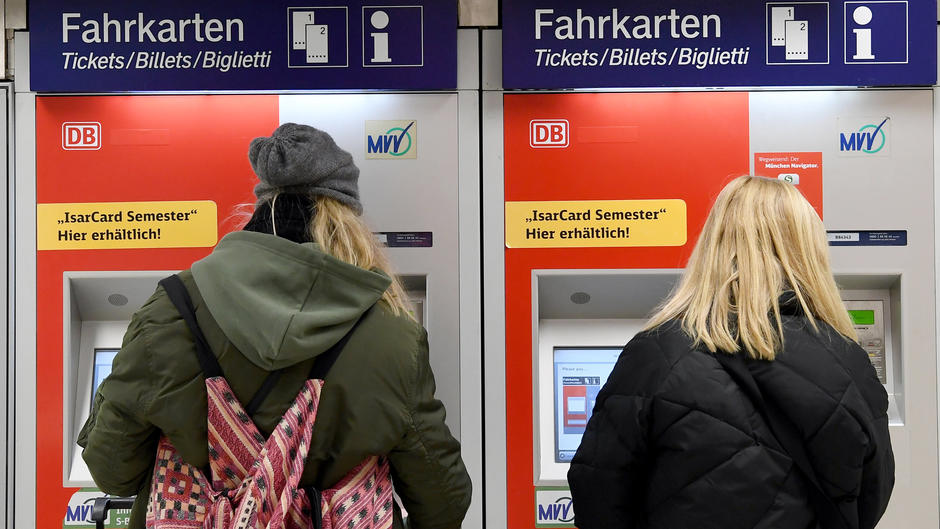 Deutsche Bahn verzichtet auf Preiserhöhung: Tickets werden 2020 günstiger