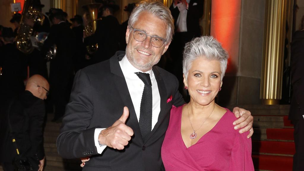 Birgit Schrowange mit ihrem Verlobtem Frank Spothelfer