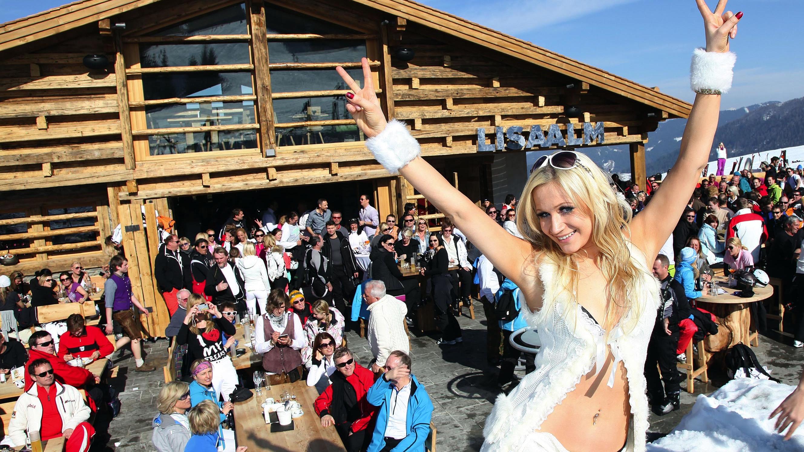 Go Go Marina, Lisa Alm, Flachau, Bar, Ski Lounge, Skilounge, Party,Apres Ski, Winter, Foto: Wildbild - 20110318_PD5244 |
