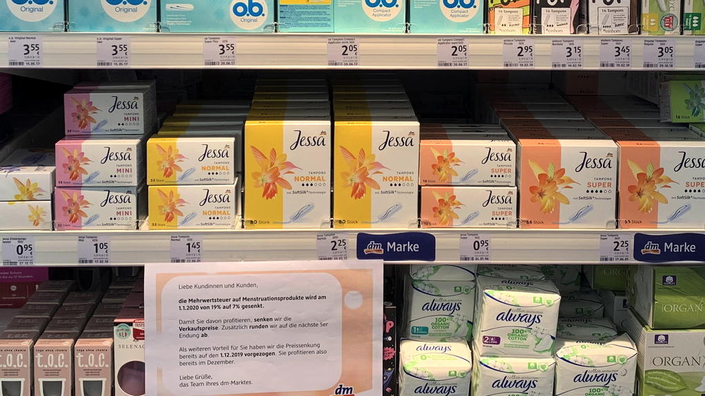 Dm senkt Preise für Menstruationsprodukte