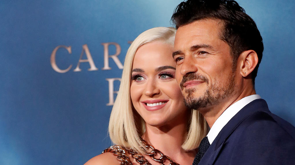 FILE PHOTO: Cast member Orlando Bloom and singer Katy Perry attend the premiere for the television series "Carnival Row" in Los Angeles, California, U.S., August 21, 2019. REUTERS/Mario Anzuoni/File Photo