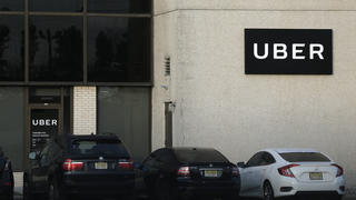 Der US-Fahrdienstleister Uber hat eine Zweijahresbilanz veröffentlicht.