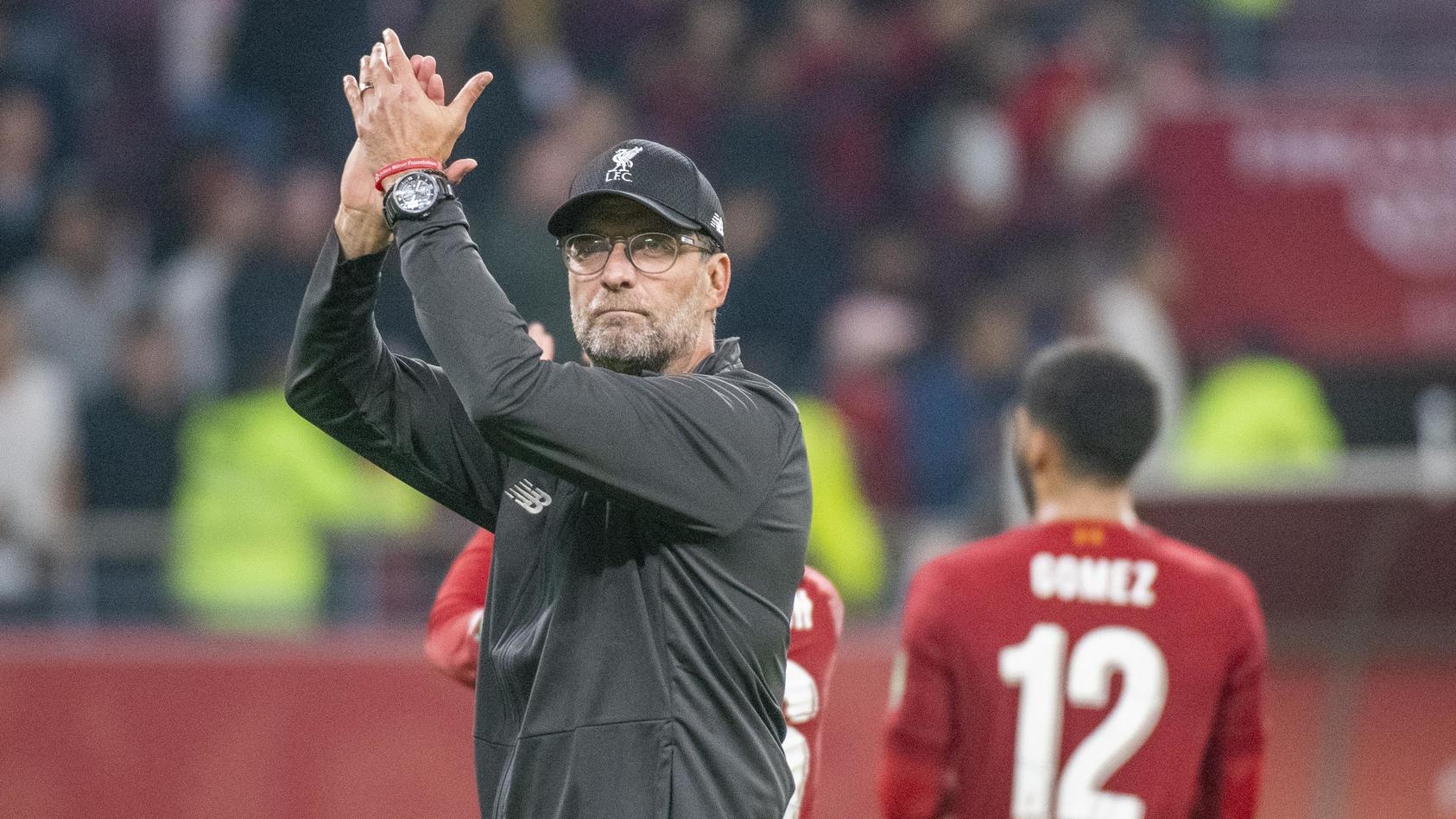 Monterrey v Liverpool DOHA, CA - 18.12.2019: MONTERREY V LIVERPOOL - Liverpool coach Juergen Klopp thanks fans after wi