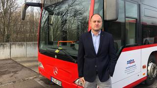 Matthias Peschke ist Chef des Busfahrers, der den Zettel im Dresdner Bus angebracht hat.
