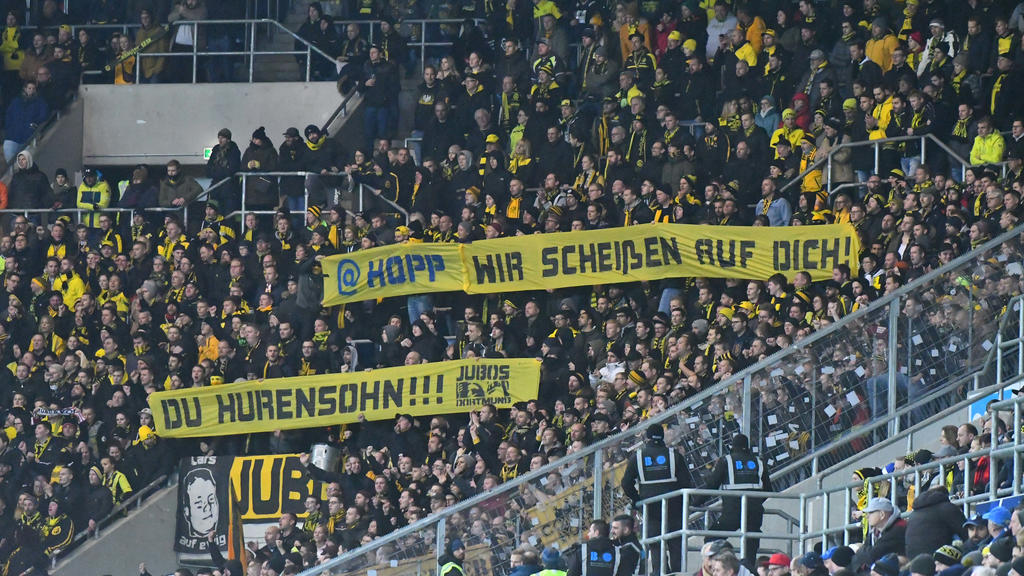 GER, 1. FBL, TSG 1899 Hoffenheim vs. Borussia Dortmund / 20.12.2019, PreZero-Arena, Sinsheim, GER, 1. FBL, TSG 1899 Hoffenheim vs. Borussia Dortmund, DFL REGULATIONS PROHIBIT ANY USE OF PHOTOGRAPHS AS IMAGE SEQUENCES AND/OR QUASI-VIDEO. im Bild: Erne