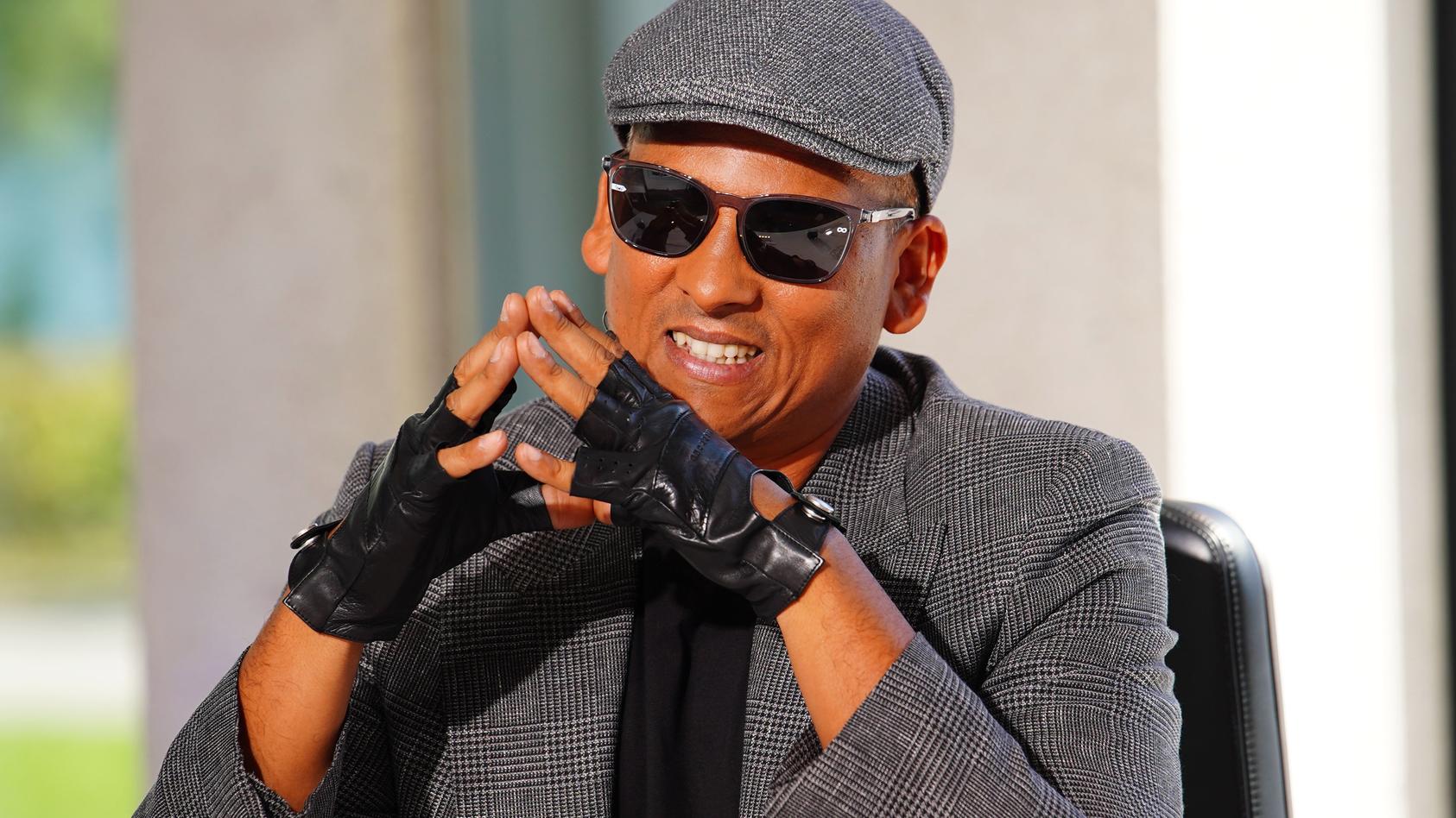 Xavier Naidoo hat wie kein anderer die deutsche Popmusik geprägt und mit seinen Hits neue Maßstäbe gesetzt.