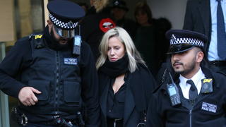 . 23/12/2019. London, United Kingdom. Caroline Flack leaving Highbury Corner Magistrates Court in London. PUBLICATIONxINxGERxSUIxAUTxHUNxONLY xStephenxLockx/xi-Imagesx IIM-20594-0024